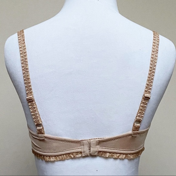 B. Tempt’d Nude Bra NWT Size 34B - Picture 2 of 5